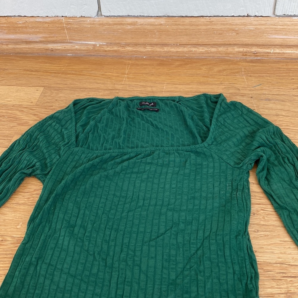 long sleeve green shirt